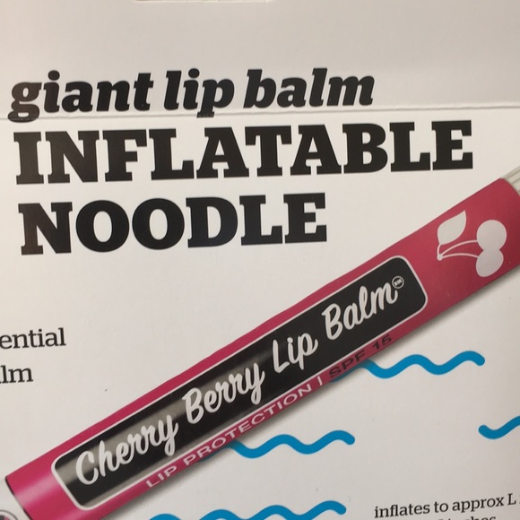 POOL TOY inflatable 5 ft lip Balm floating noodle - Picture 5 of 6